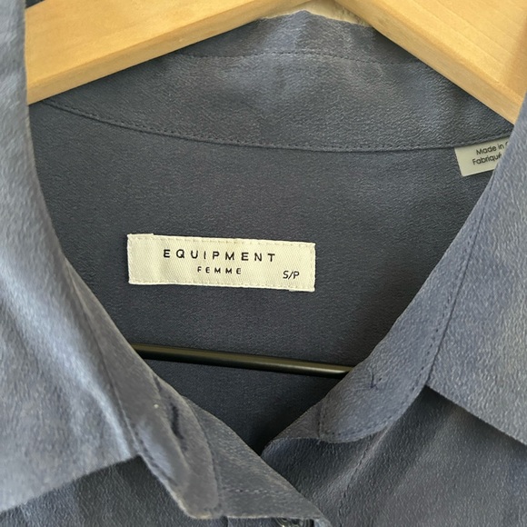 NWT Equipment Navy Casual Button Down Shirt - Picture 3 of 7